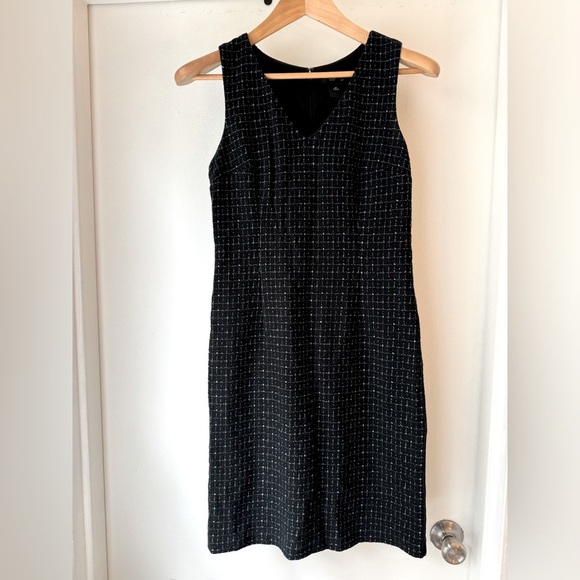 Ann Taylor Dresses & Skirts - Ann Taylor | Stretch Tweed Sleeveless Dress | Size: 2P
